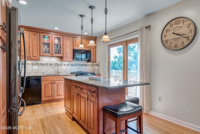 545 River Terrace, Toms River, NJ 08755