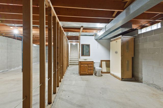 688 Birch Lane S, Shoreview, MN 55126