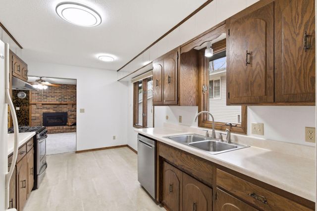 688 Birch Lane S, Shoreview, MN 55126