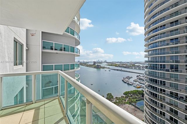 1800 N Bayshore Dr 2811, Miami, FL 33132