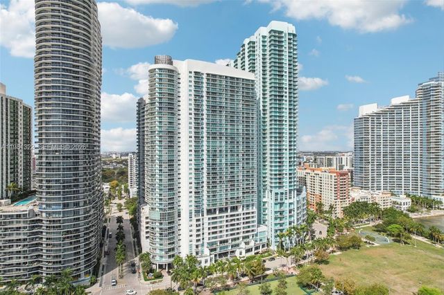 1800 N Bayshore Dr 2811, Miami, FL 33132