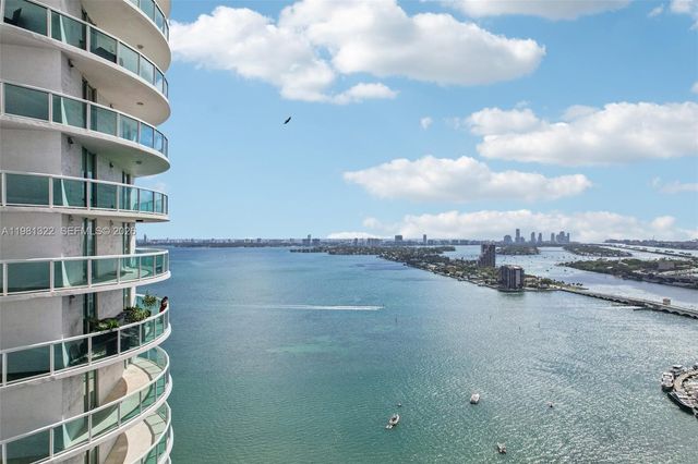 1800 N Bayshore Dr 2811, Miami, FL 33132