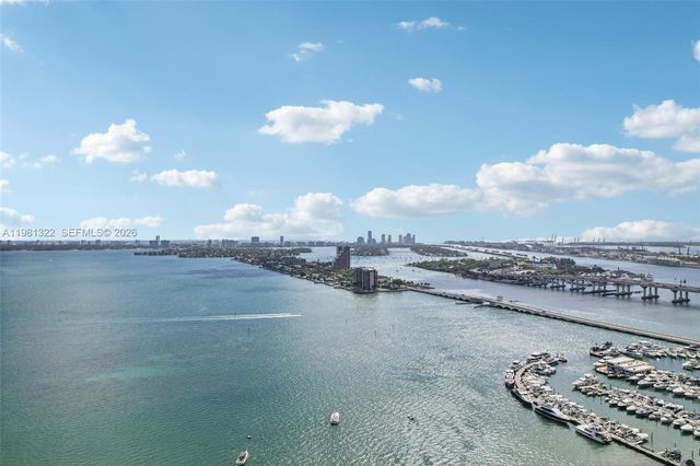 1800 N Bayshore Dr 2811, Miami, FL 33132