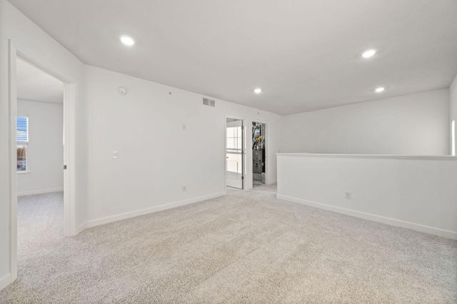 21725 Lilac Drive, Farmington, MN 55024