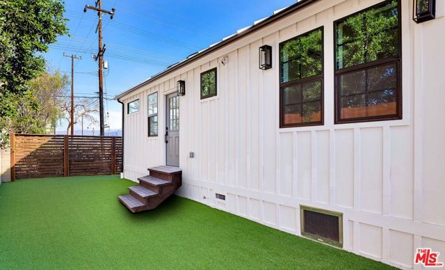 6763 Case Avenue, North Hollywood (los Angeles), CA 91606