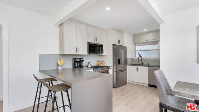 6763 Case Avenue, North Hollywood (los Angeles), CA 91606