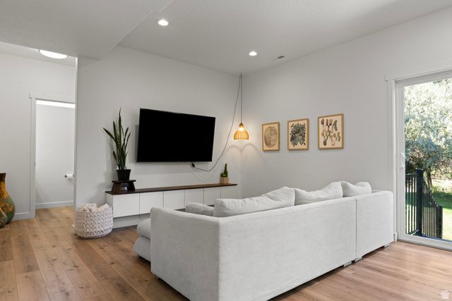 740 N 175 E, Harrisville, UT 84404