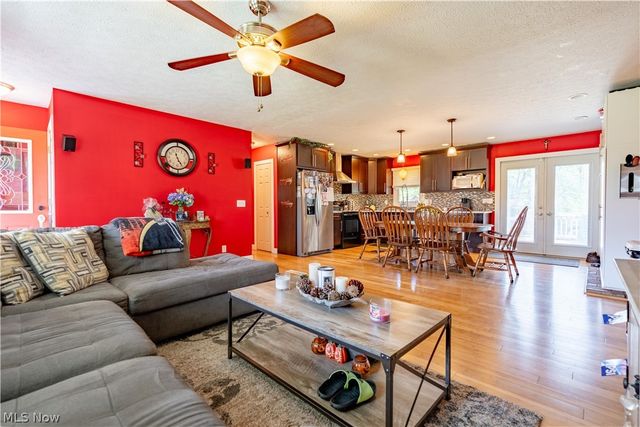 5201 12th Street NE, East Canton, OH 44730