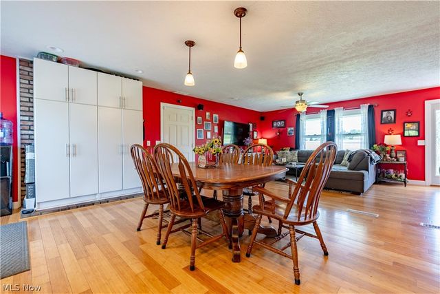 5201 12th Street NE, East Canton, OH 44730