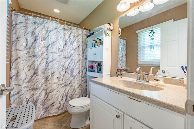 5201 12th Street NE, East Canton, OH 44730