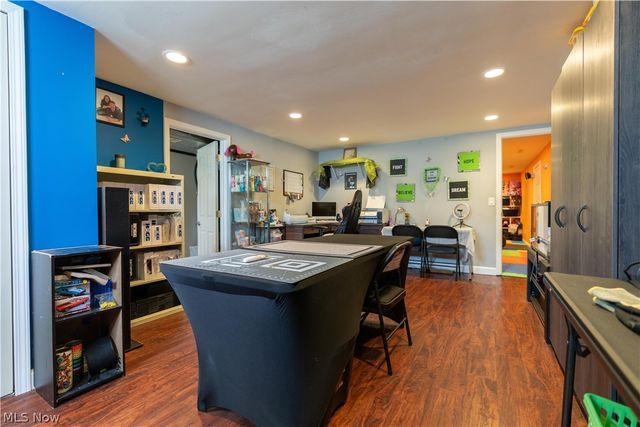 5201 12th Street NE, East Canton, OH 44730