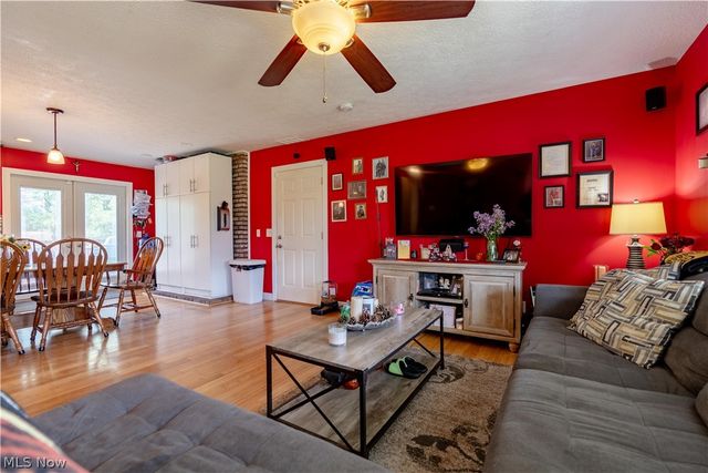 5201 12th Street NE, East Canton, OH 44730