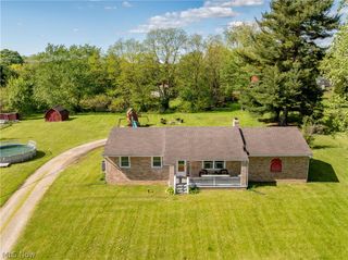5201 12th Street NE, East Canton, OH 44730
