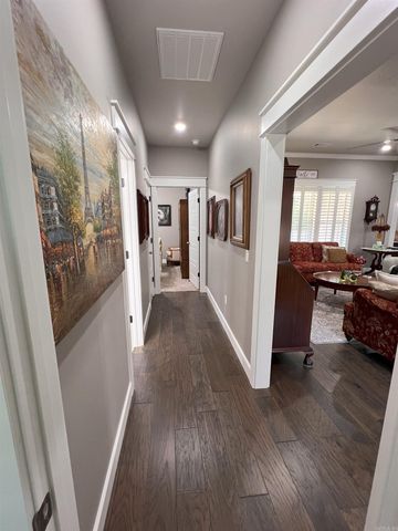 1817 Janie Francis Lane, Russellville, AR 72801