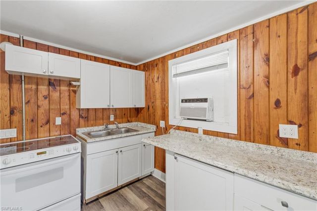 3318 Thomas ST, Fort Myers, FL 33916