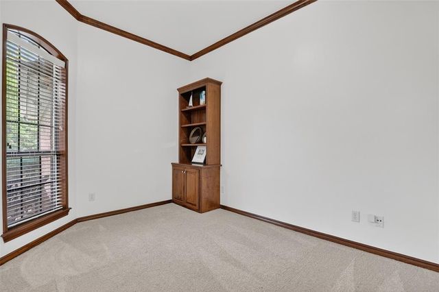 2038 Tall Grass Circle, Edmond, OK 73012