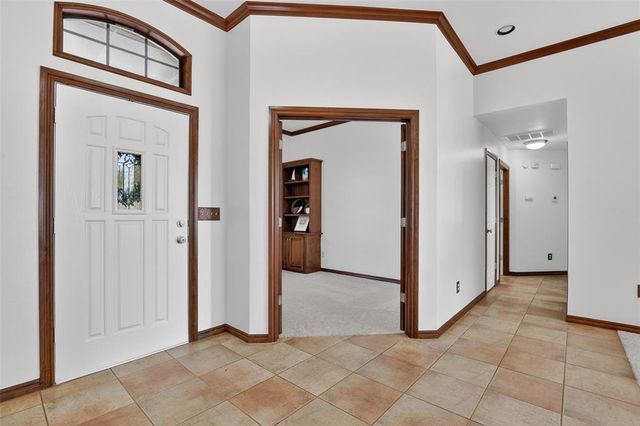 2038 Tall Grass Circle, Edmond, OK 73012