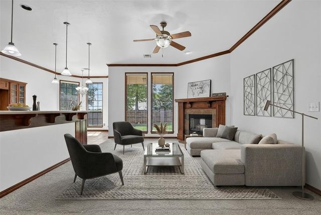 2038 Tall Grass Circle, Edmond, OK 73012