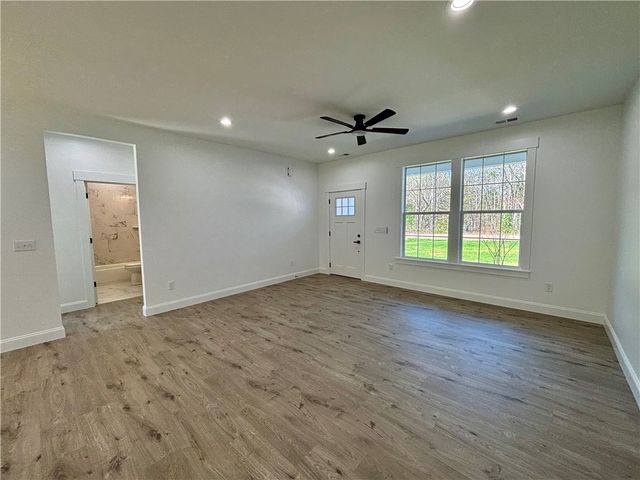 28 Fisher Jenkins Road, Anderson, SC 29625