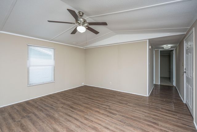 2155 Poinsettia Avenue, Summerville, SC 29486