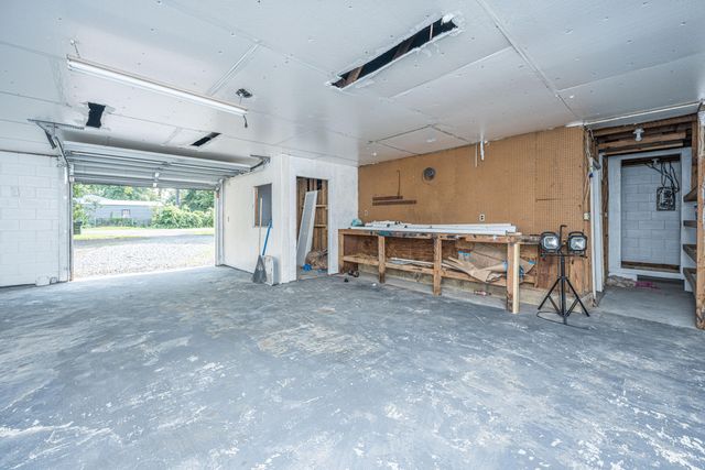 2155 Poinsettia Avenue, Summerville, SC 29486