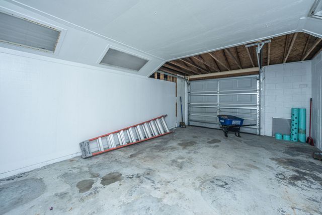 2155 Poinsettia Avenue, Summerville, SC 29486