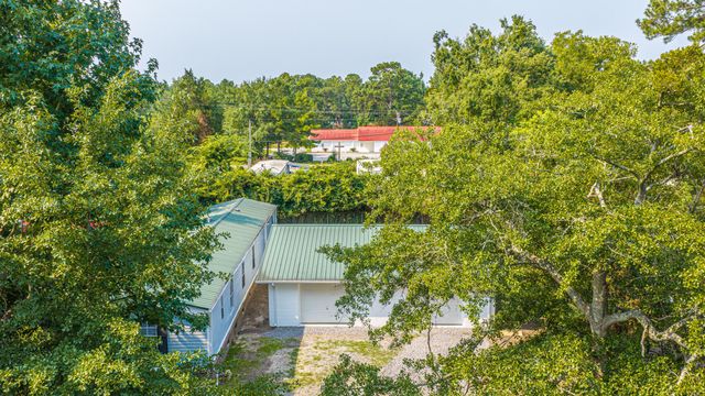 2155 Poinsettia Avenue, Summerville, SC 29486