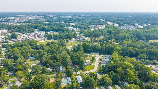 2155 Poinsettia Avenue, Summerville, SC 29486
