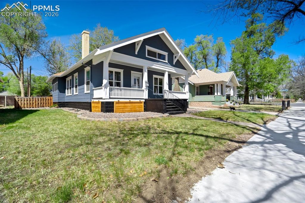 1126 N Corona Street, Colorado Springs, CO 80903 — photo 2