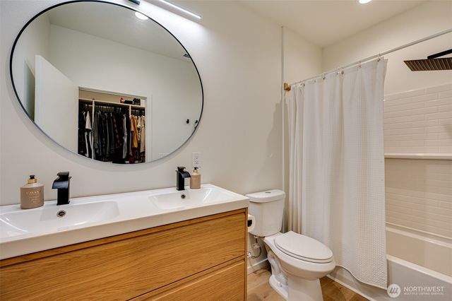 750 Washington Street, Woodland, WA 98674