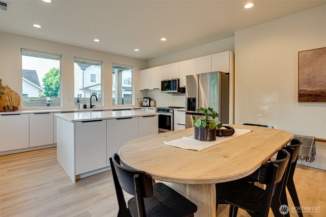 750 Washington Street, Woodland, WA 98674