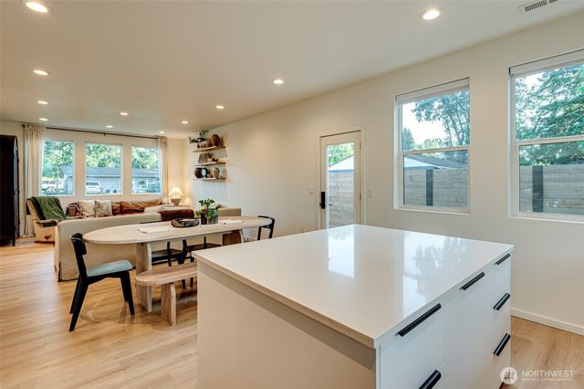 750 Washington Street, Woodland, WA 98674