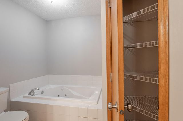 15174 Cates Lake Drive, Prior Lake, MN 55372