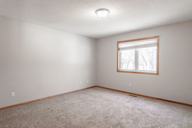 15174 Cates Lake Drive, Prior Lake, MN 55372