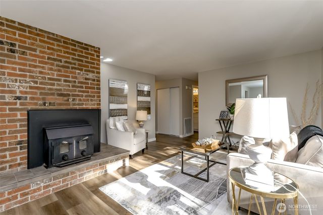 5602 78th Street E, Puyallup, WA 98371