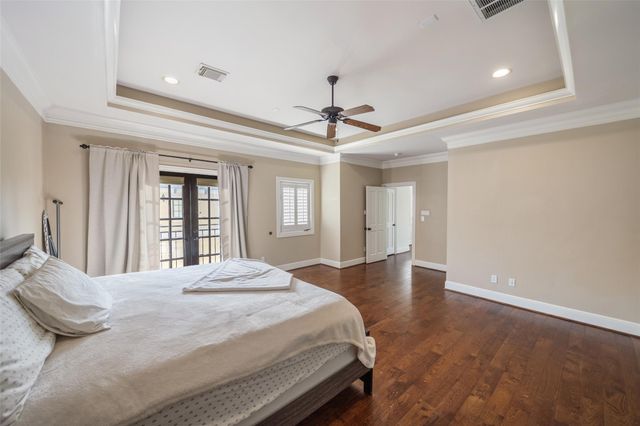 1302 Antoine Drive A, Houston, TX 77055