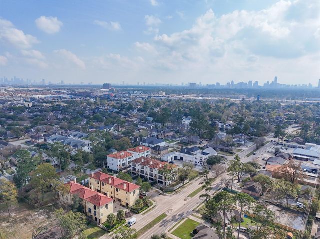 1302 Antoine Drive A, Houston, TX 77055