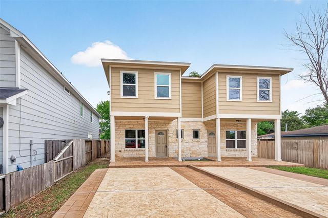 14134 Packard Street A and B, Houston, TX 77040