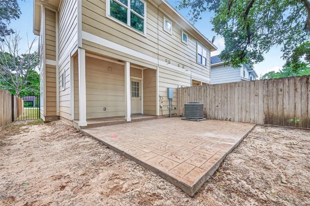14134 Packard Street A and B, Houston, TX 77040
