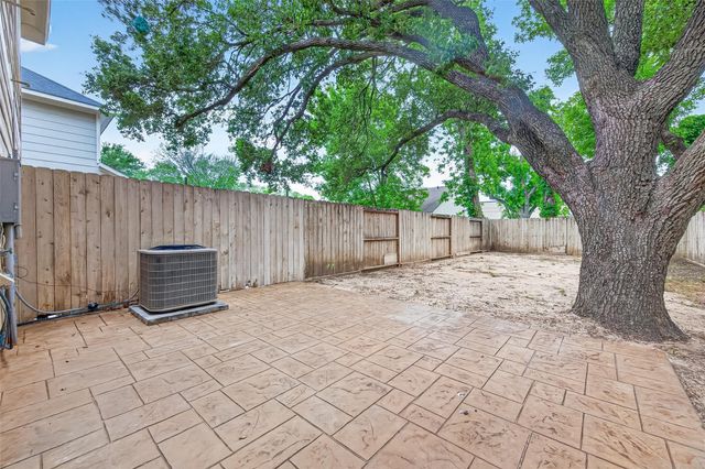 14134 Packard Street A and B, Houston, TX 77040