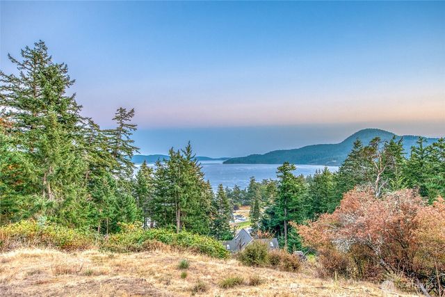 17 Cascade Way, Orcas Island, WA 98245