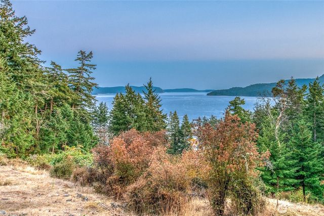 17 Cascade Way, Orcas Island, WA 98245
