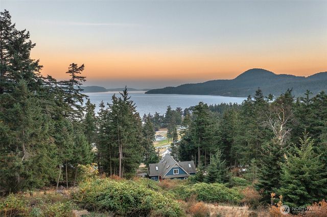 17 Cascade Way, Orcas Island, WA 98245