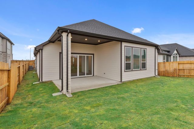 15026 Mission Avenue, Mont Belvieu, TX 77523