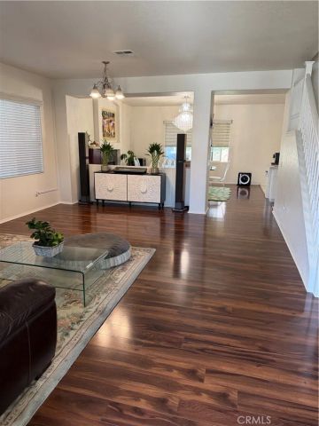 15082 Quicksilver Drive, Victorville, CA 92394