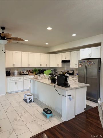 15082 Quicksilver Drive, Victorville, CA 92394