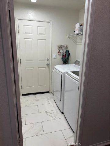 15082 Quicksilver Drive, Victorville, CA 92394
