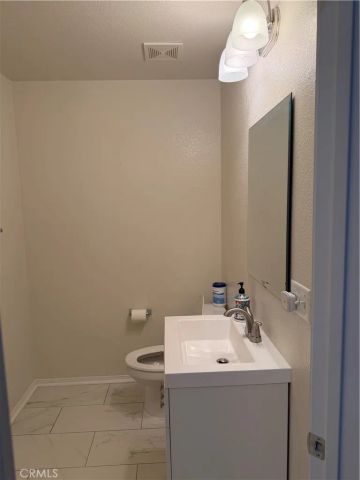 15082 Quicksilver Drive, Victorville, CA 92394
