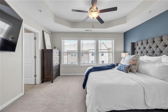 424 Montclair Court, Woodstock, GA 30188