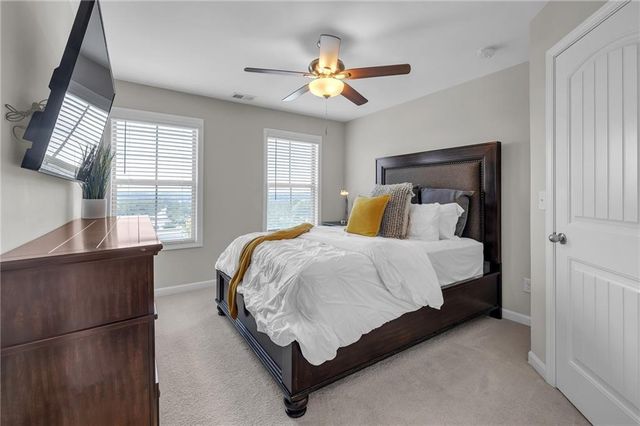 424 Montclair Court, Woodstock, GA 30188